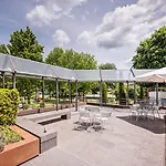 La Perla D'olot Отель 3*