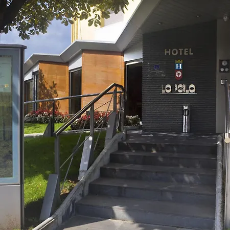 Hotel La Perla D'olot 3*