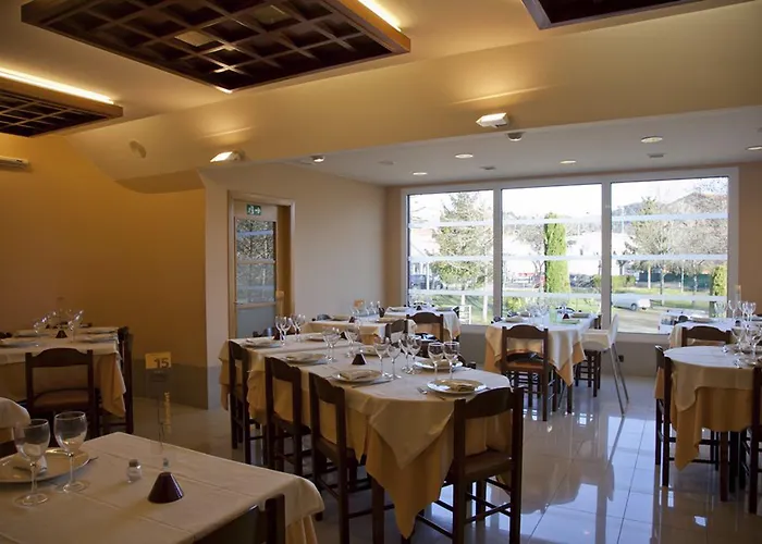 La Perla D'olot Hotel 3*