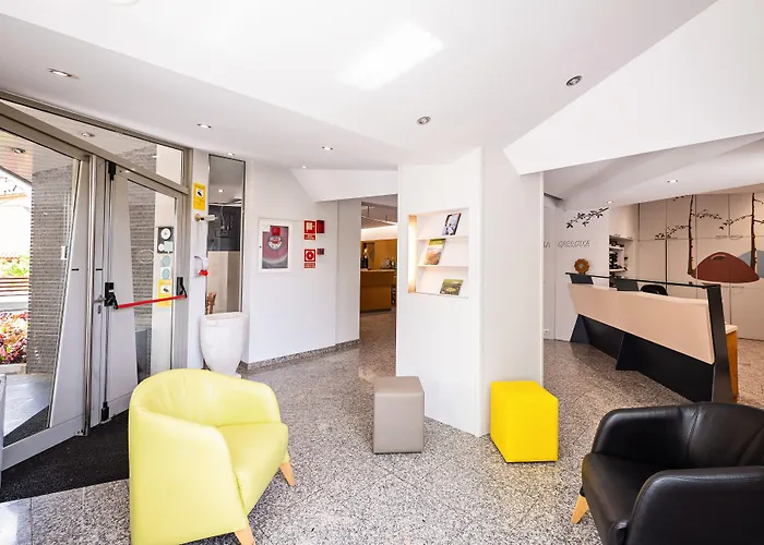 Hotel La Perla D'olot 3*