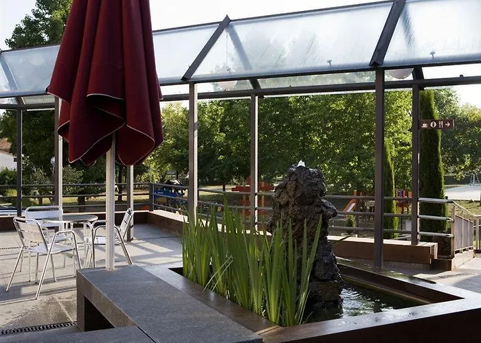 La Perla D'olot Hotel 3*